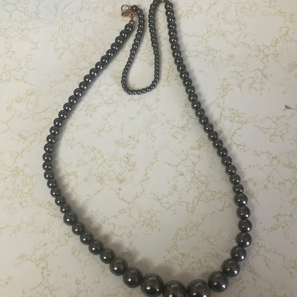 Elegant Silver Beaded Necklace